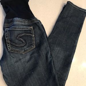 Maternity jeans